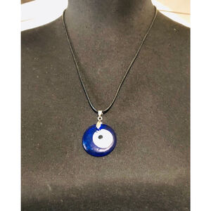 Evil Eye Glass Pendant Necklace Blue White Handmade NWOT